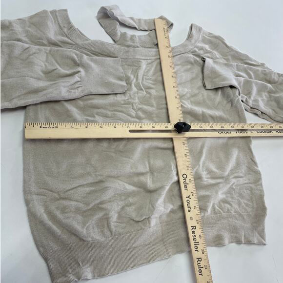 525 Sweater Womens Medium Cream Choker Cutout Halter Neck Knit Off Shoulder - Picture 9 of 12